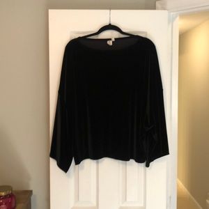 Black Velvet Blouse PERFECT FOR HALLOWEEN